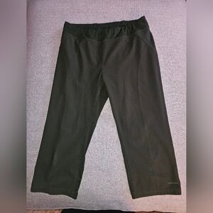 Khaki Green Capri Leggings